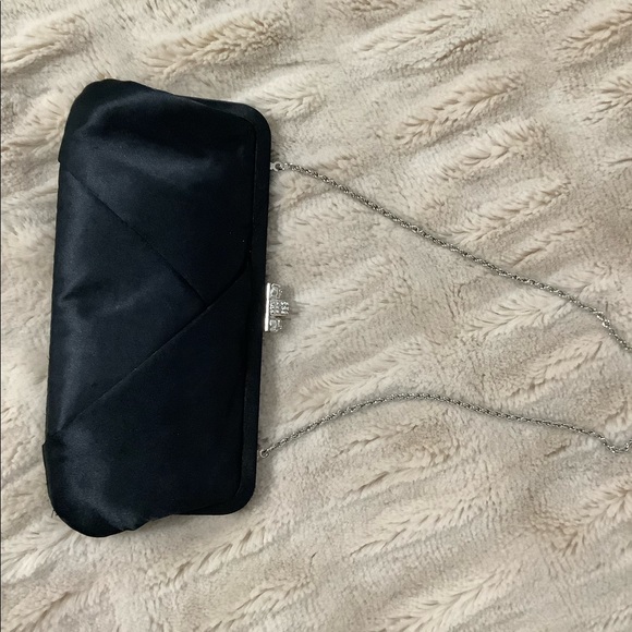 La Sera by Franchi Evening Black bag with rhinestone closure like new. - Picture 5 of 8